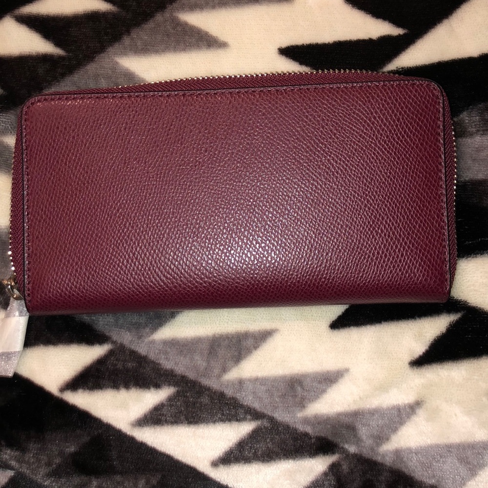 Coach Accordion Zip Wallet - Picture 6 of 7
